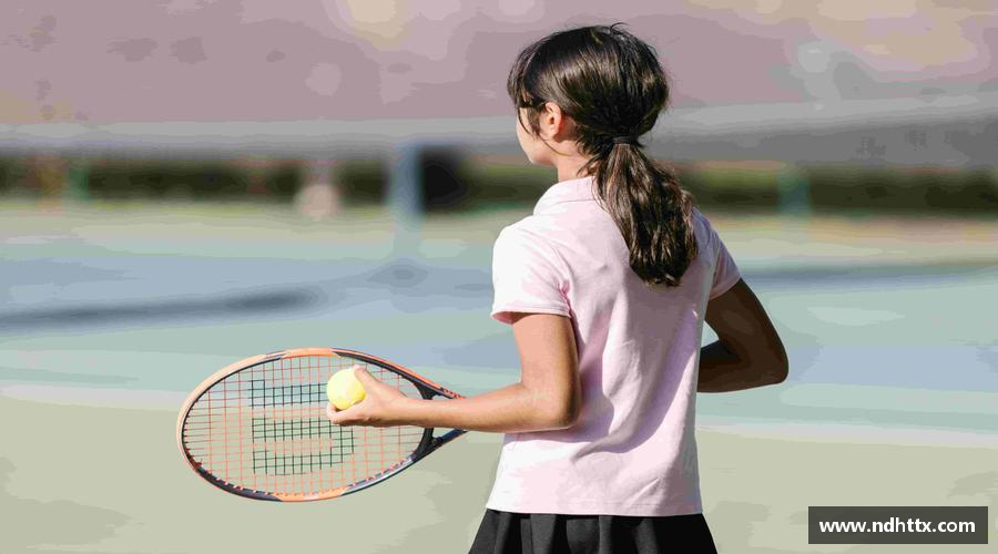 谈球吧官网拼尽全力，超越自我！